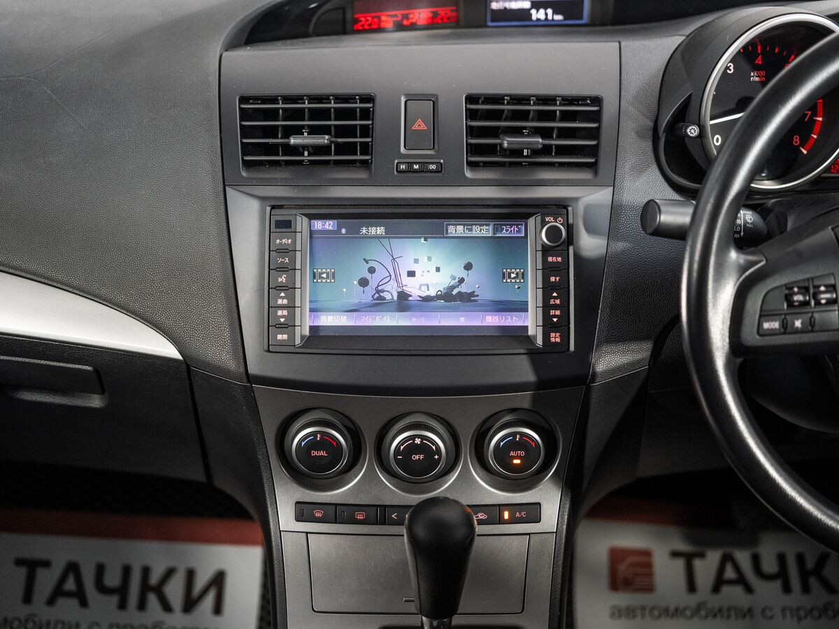 Mazda Axela 2011 - фото автомобиля