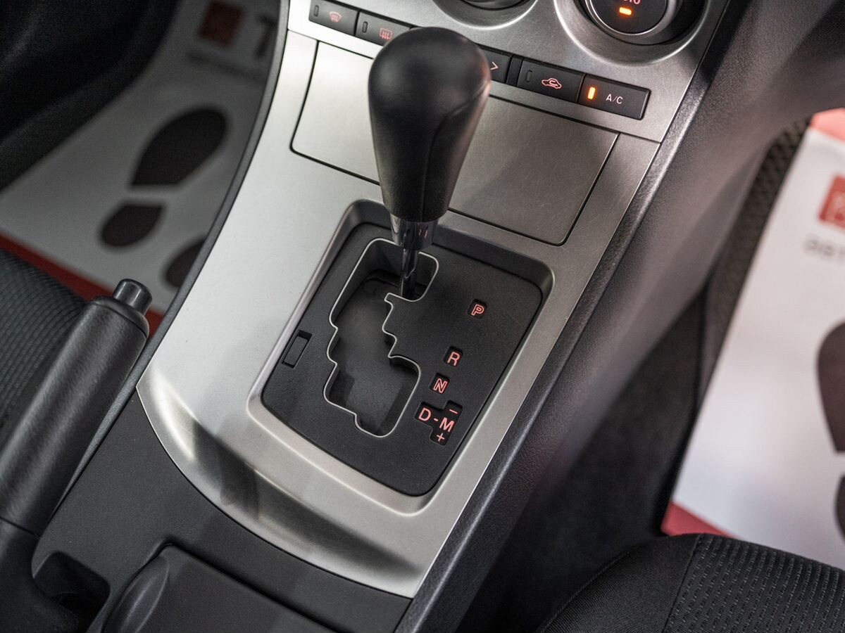 Mazda Axela 2011 - фото автомобиля