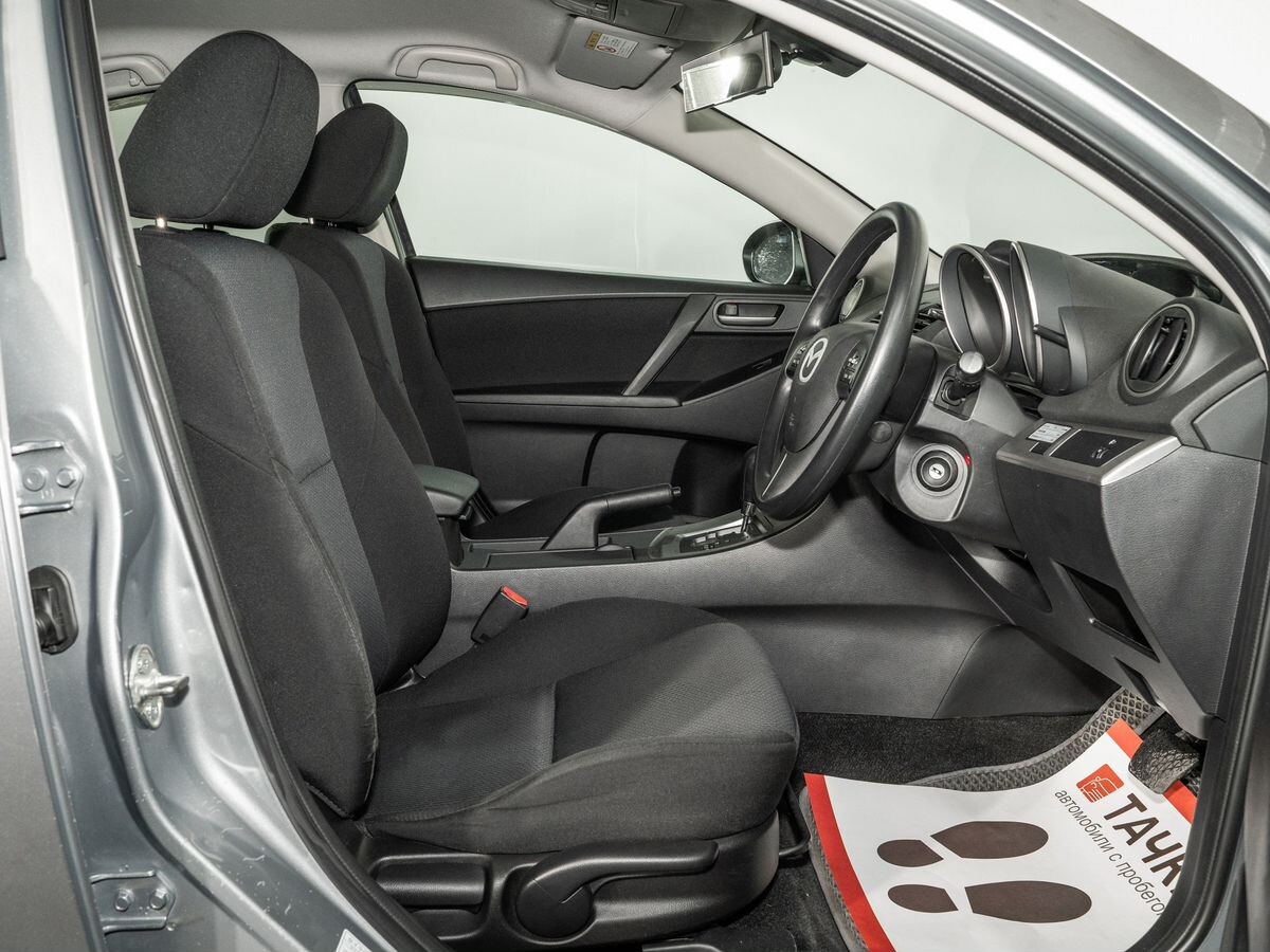 Mazda Axela 2011 - фото автомобиля