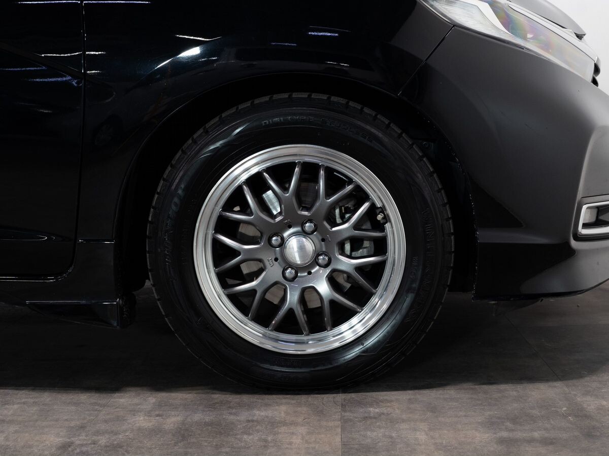 Honda Shuttle 2019 - фото автомобиля