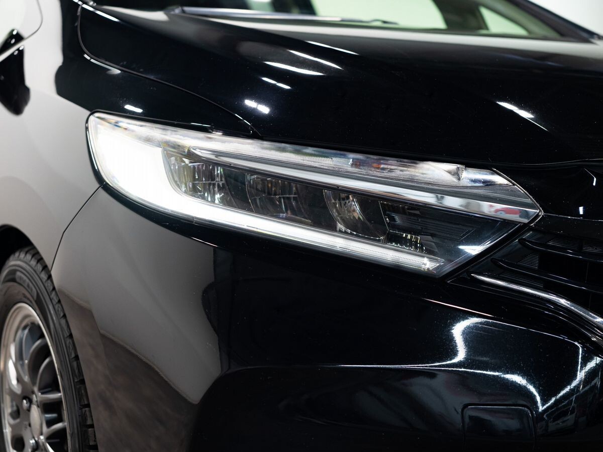 Honda Shuttle 2019 - фото автомобиля