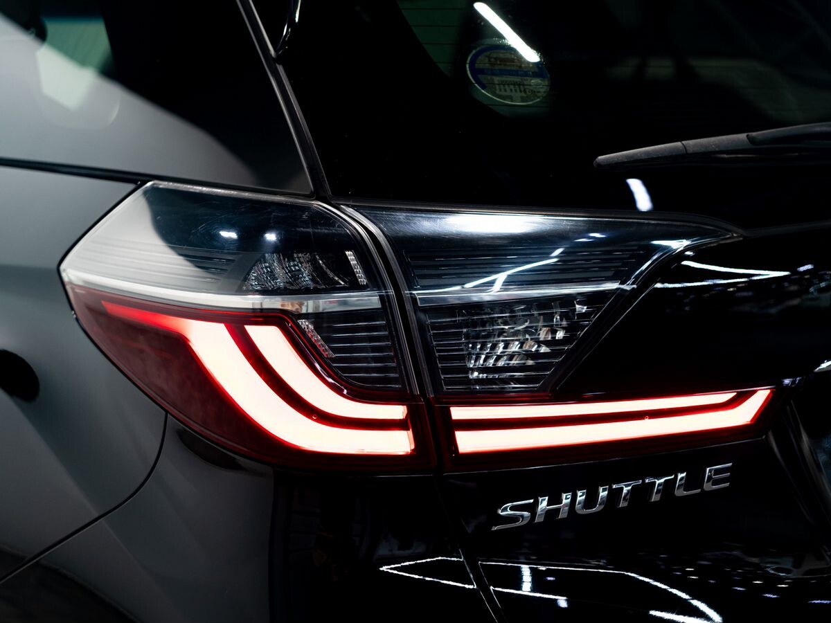 Honda Shuttle 2019 - фото автомобиля