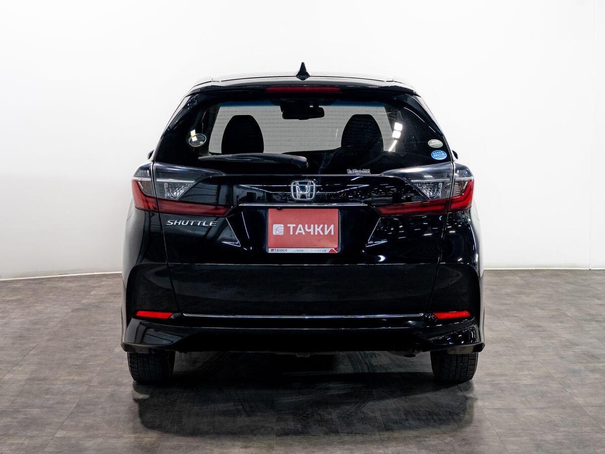Honda Shuttle 2019 - фото автомобиля