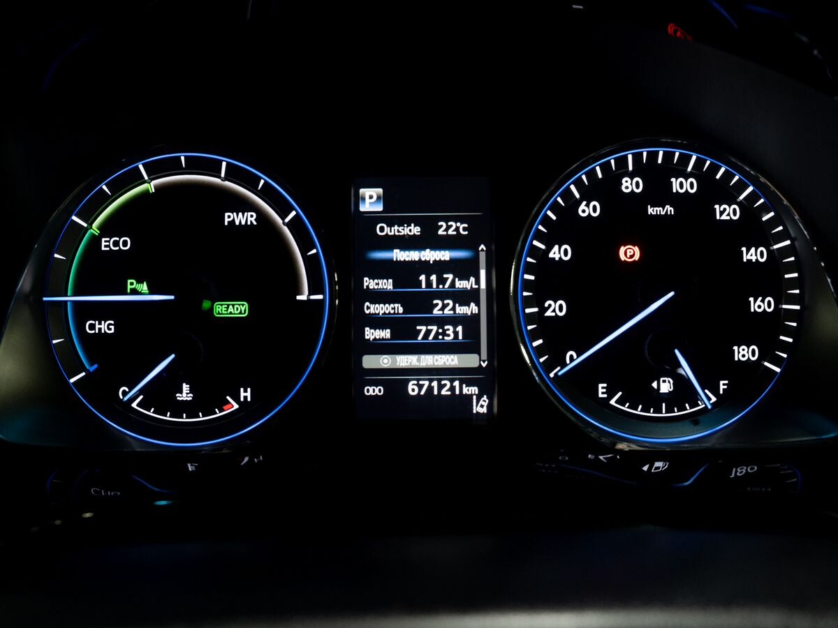 Toyota Harrier 2017 - фото автомобиля