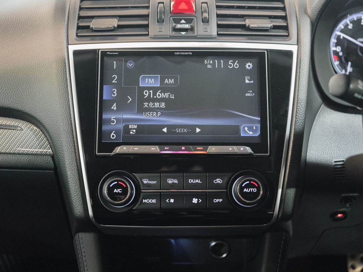 Subaru Levorg 2015 - фото автомобиля