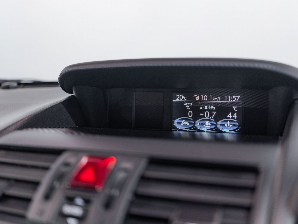 Subaru Levorg 2015 - фото автомобиля