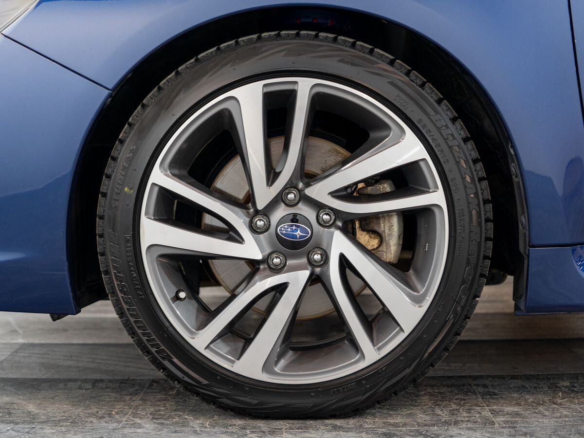 Subaru Levorg 2015 - фото автомобиля