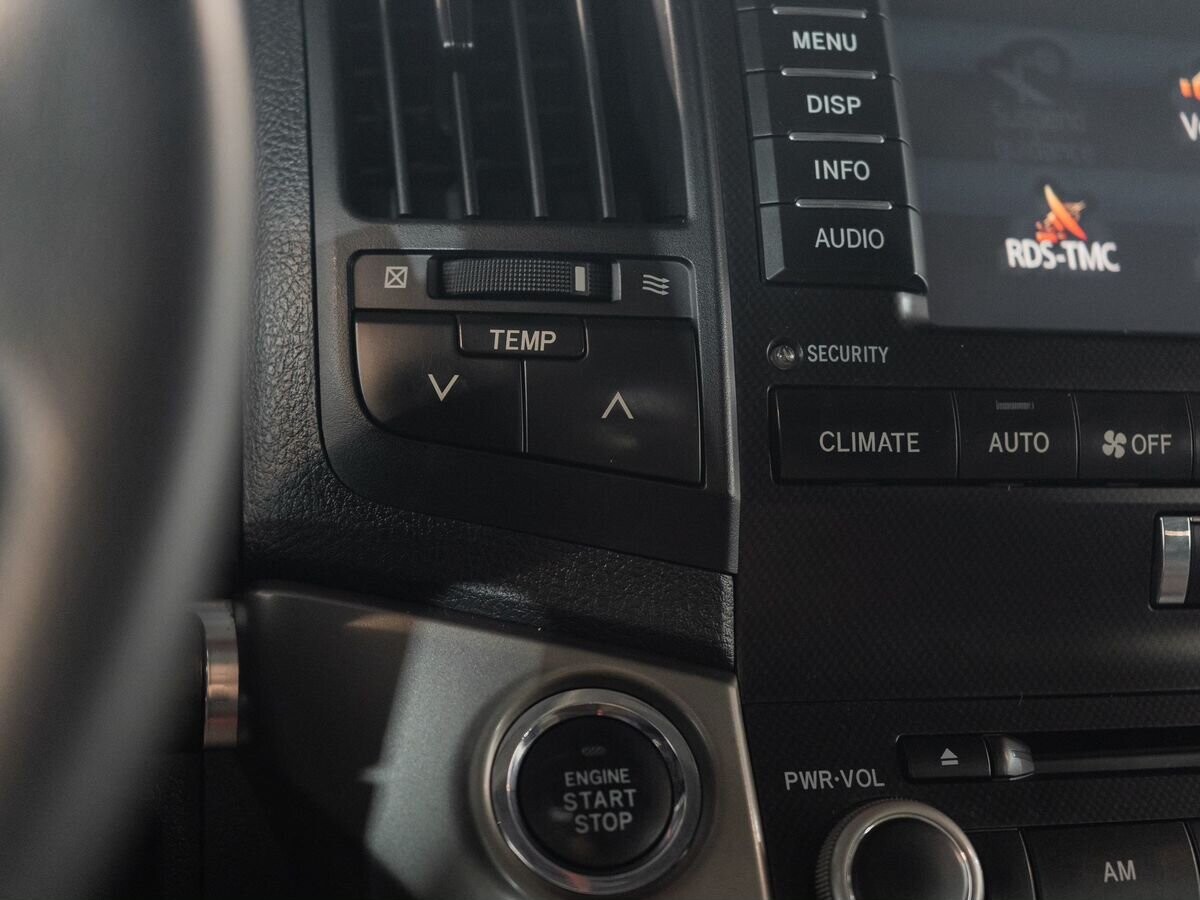 Toyota Land Cruiser 2009 - фото автомобиля