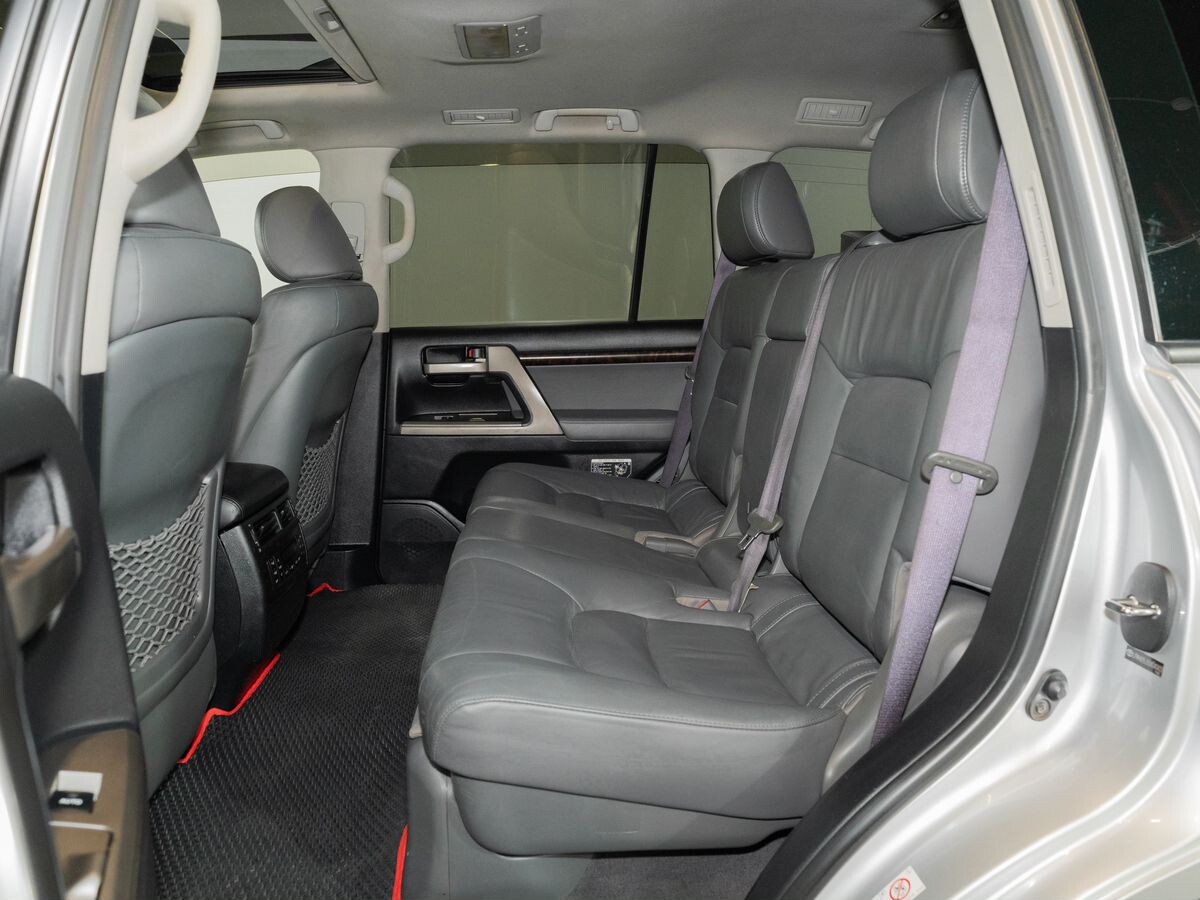 Toyota Land Cruiser 2009 - фото автомобиля