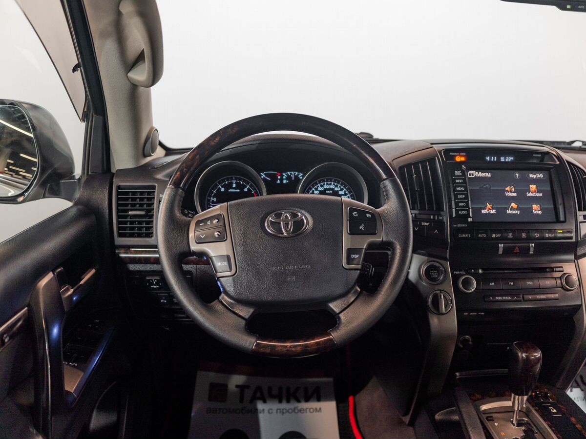 Toyota Land Cruiser 2009 - фото автомобиля