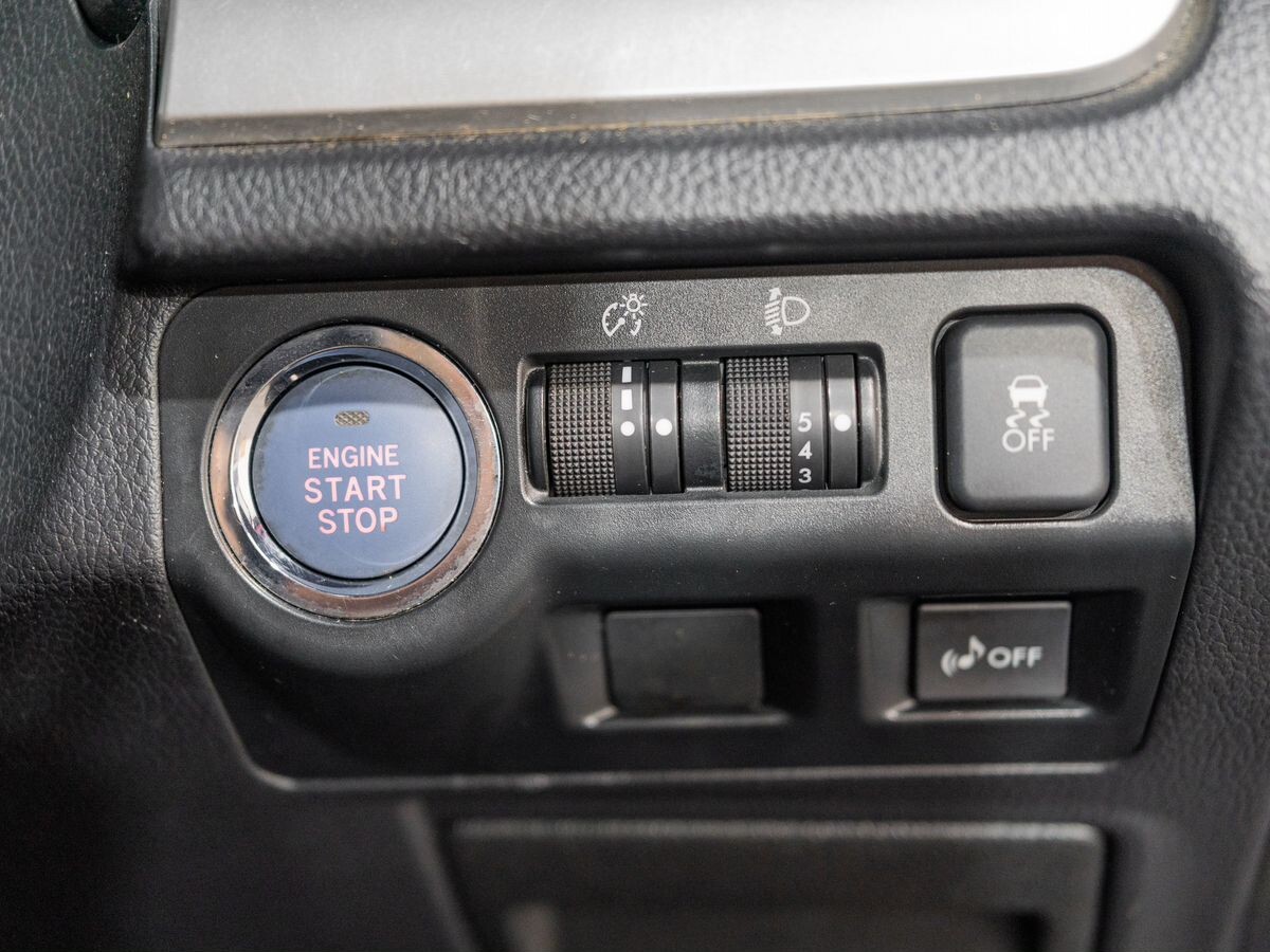 Subaru XV 2014 - фото автомобиля