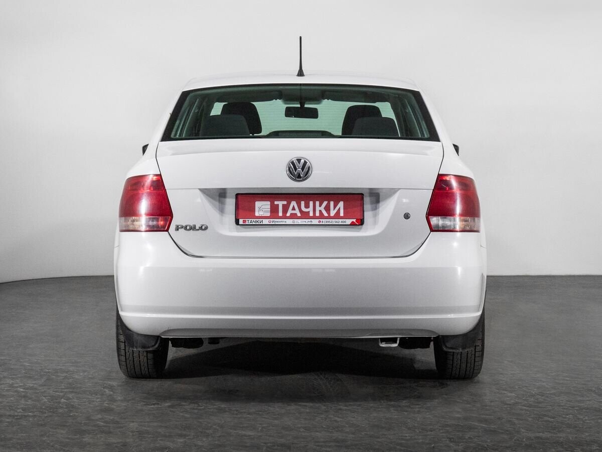 Volkswagen Polo 2013 - фото автомобиля