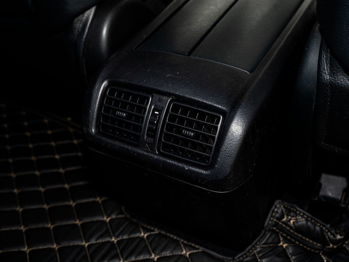 Toyota Harrier 2006 - фото автомобиля