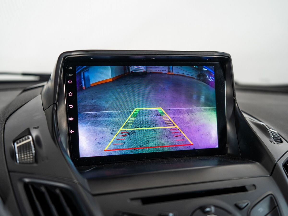 Ford Kuga 2013 - фото автомобиля