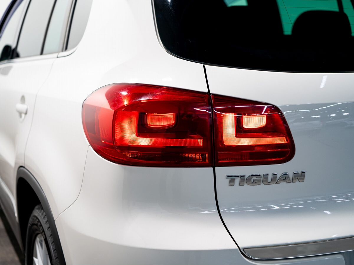 Volkswagen Tiguan 2013 - фото автомобиля