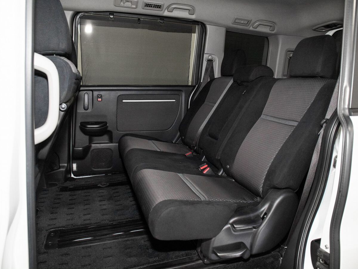 Honda Stepwgn 2015 - фото автомобиля