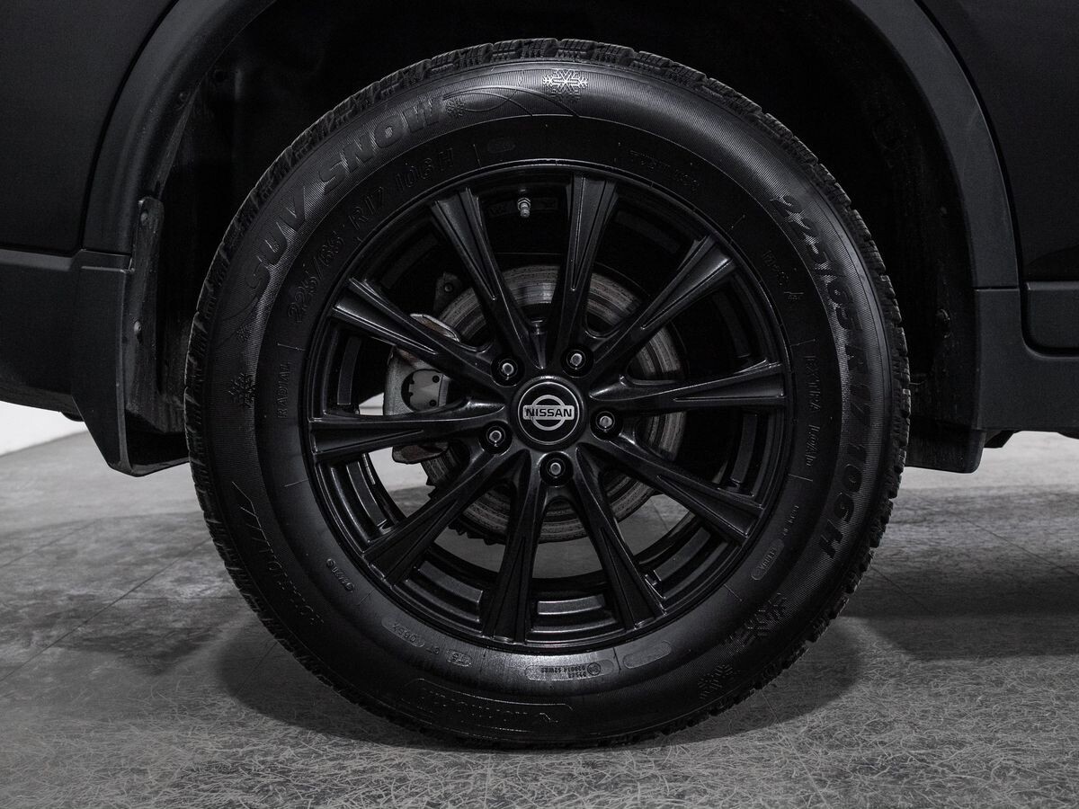 Nissan X-Trail 2021 - фото автомобиля