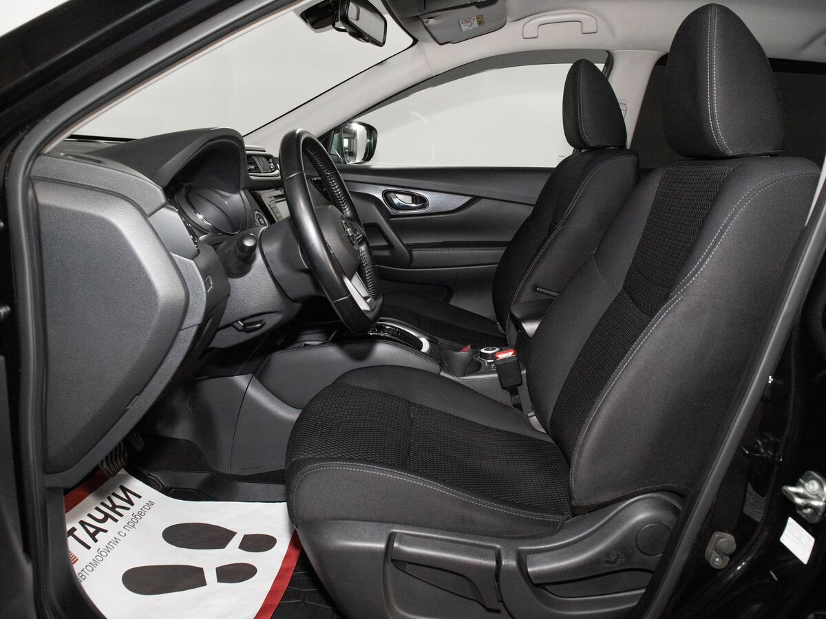 Nissan X-Trail 2021 - фото автомобиля