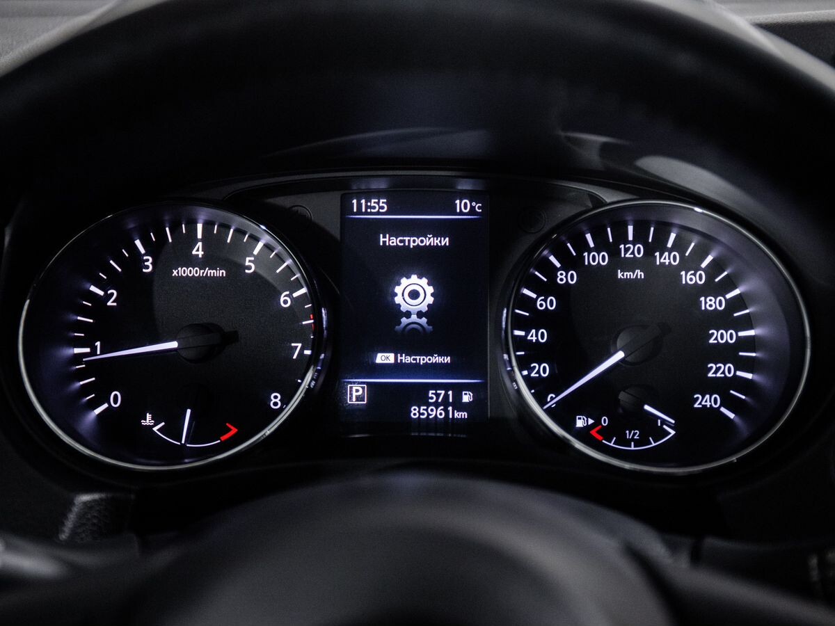 Nissan X-Trail 2021 - фото автомобиля