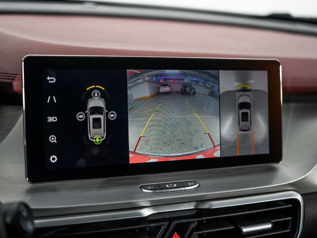 Geely Coolray 2020 - фото автомобиля