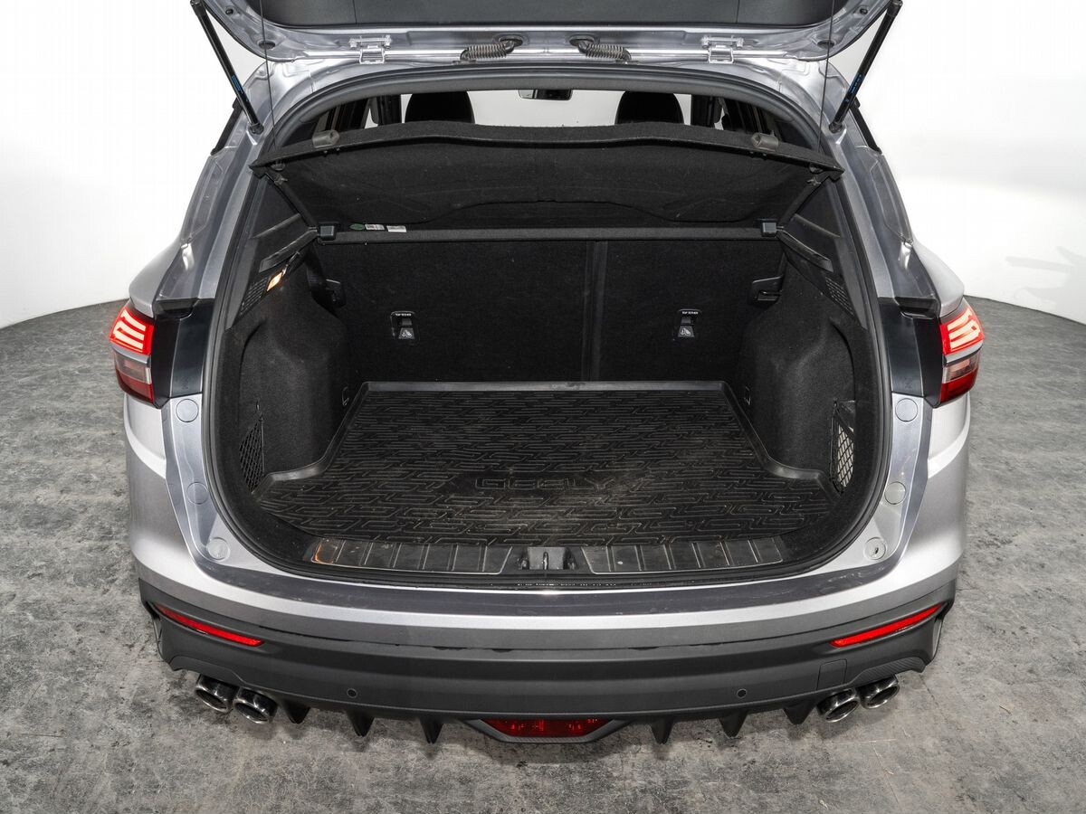 Geely Coolray 2020 - фото автомобиля