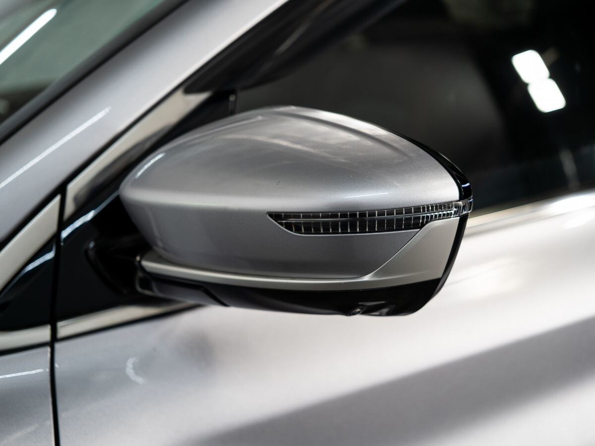 Geely Coolray 2020 - фото автомобиля