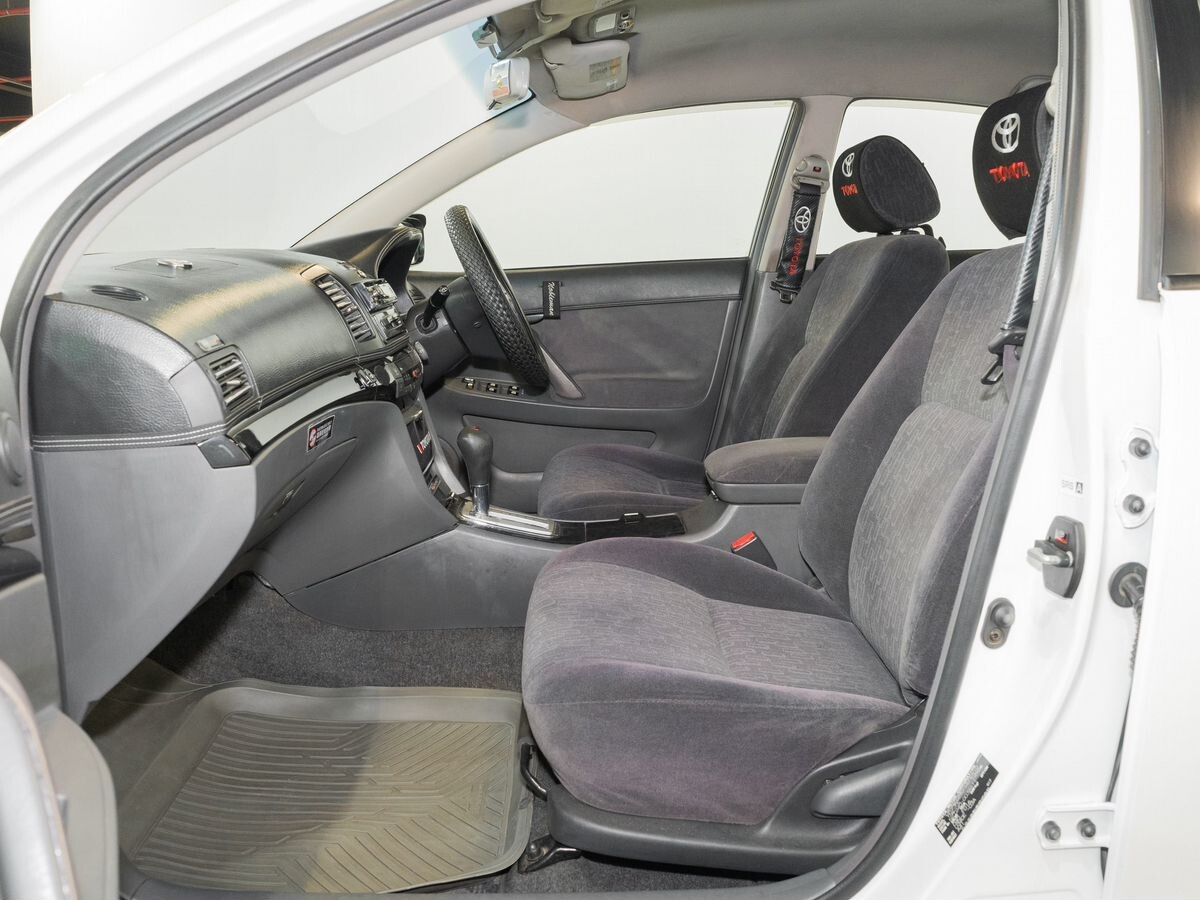 Toyota Allion 2002 - фото автомобиля