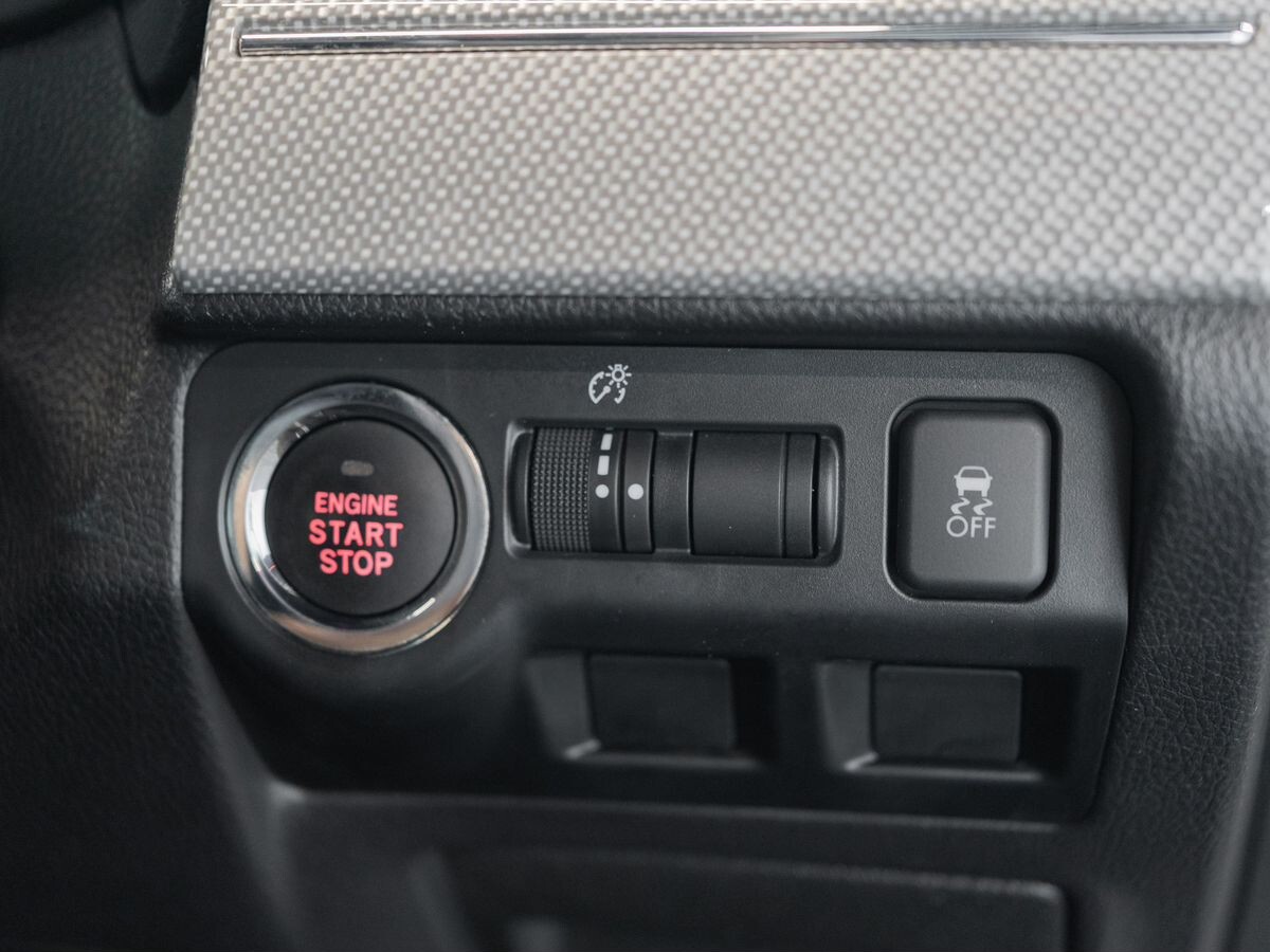 Subaru Levorg 2016 - фото автомобиля