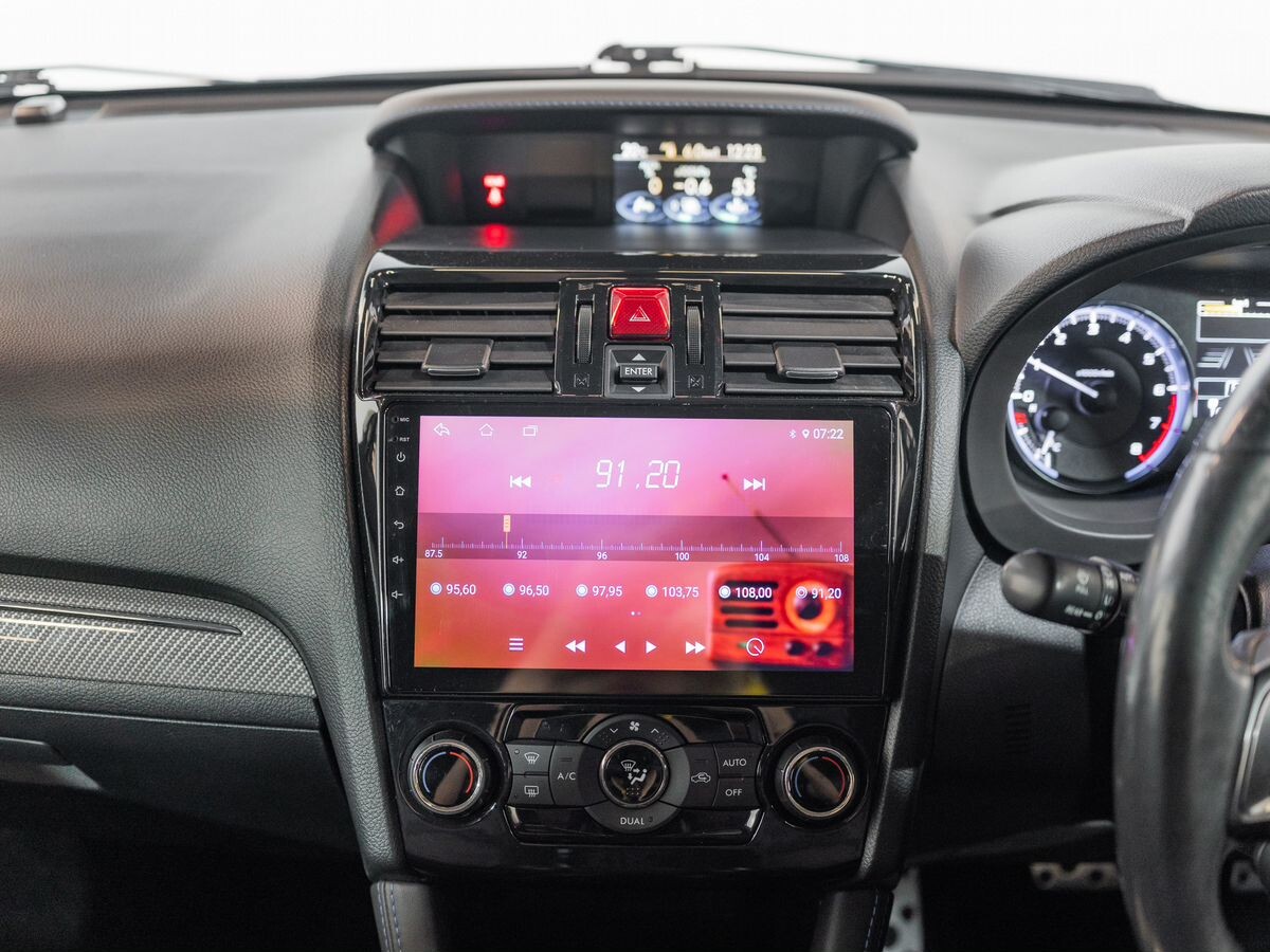 Subaru Levorg 2016 - фото автомобиля