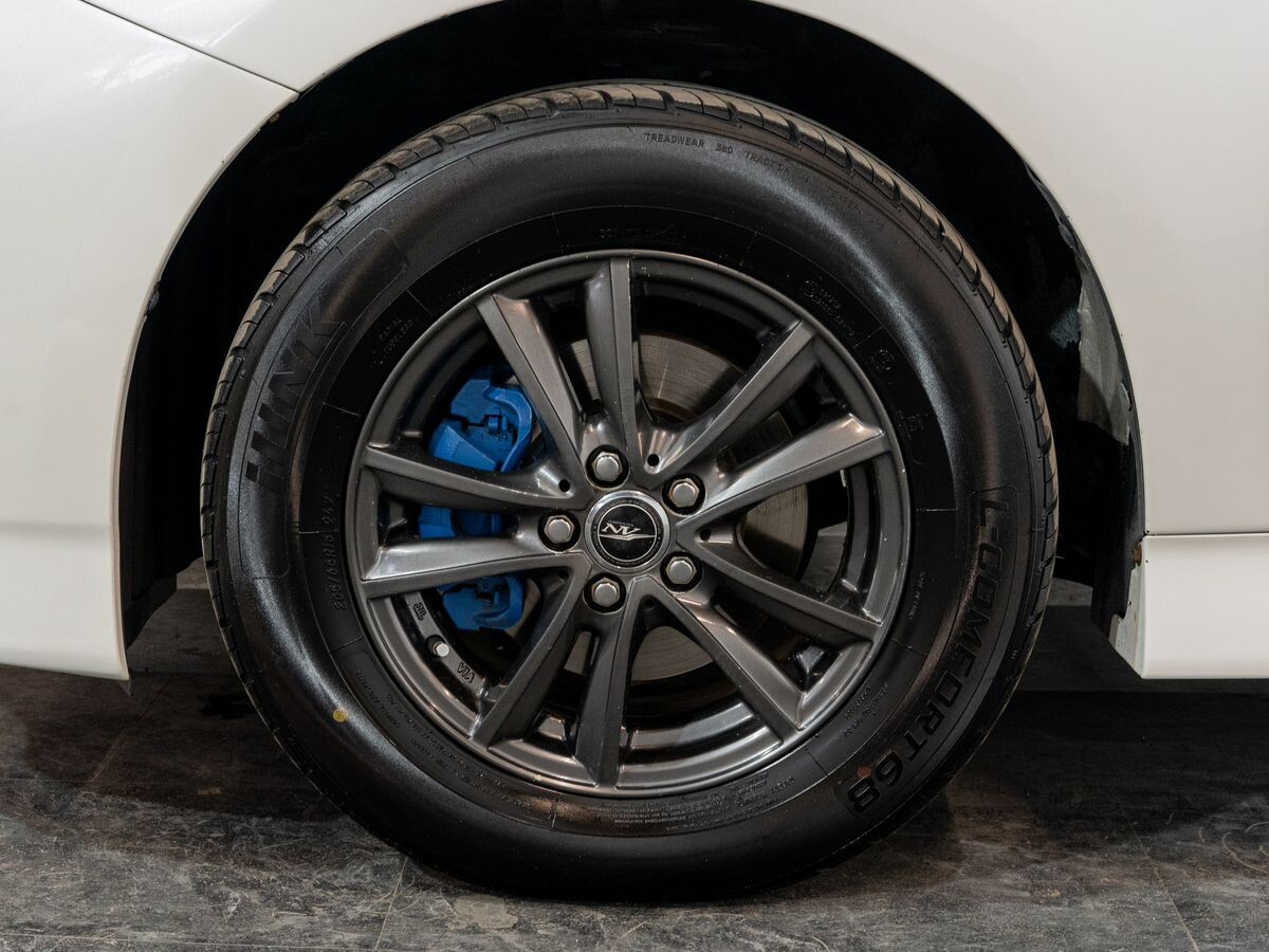 Toyota Wish 2009 - фото автомобиля