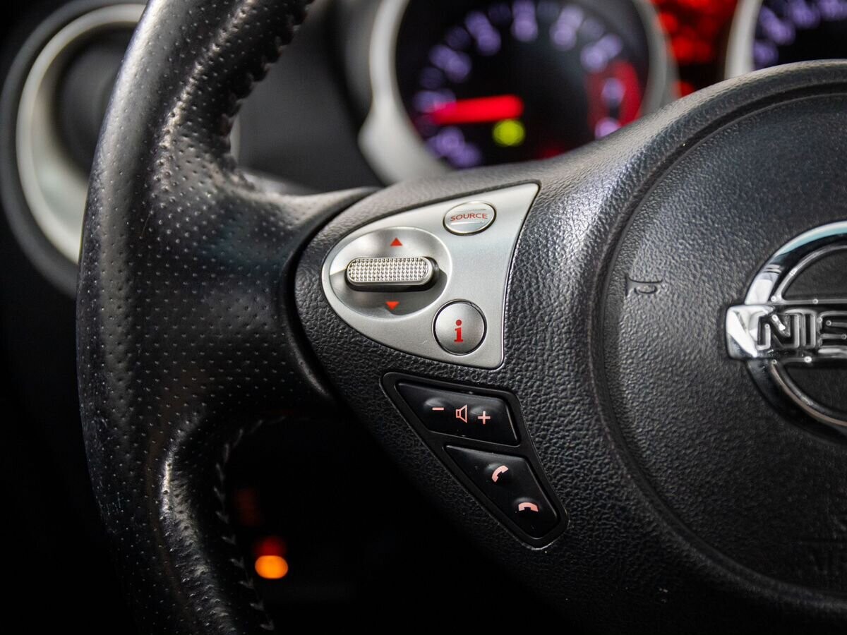 Nissan Juke 2014 - фото автомобиля