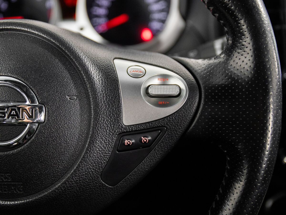 Nissan Juke 2014 - фото автомобиля