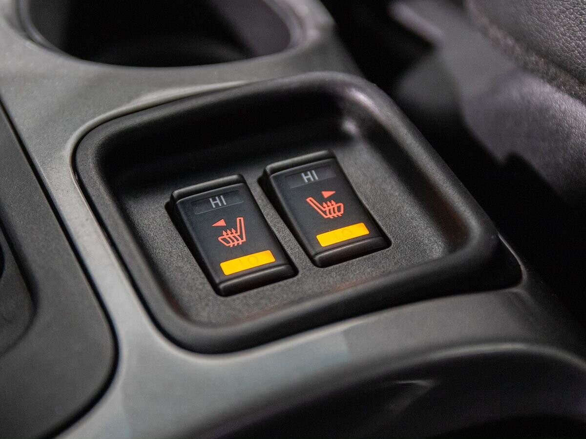 Nissan Juke 2014 - фото автомобиля