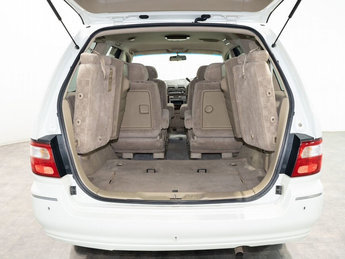 Nissan Presage 1998 - фото автомобиля