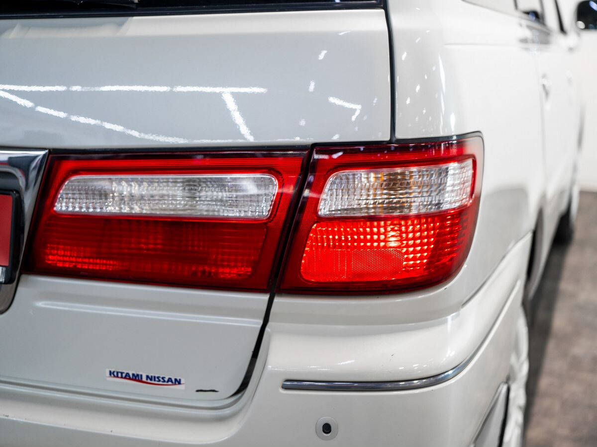 Nissan Presage 1998 - фото автомобиля