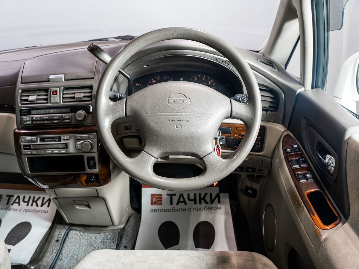 Nissan Presage 1998 - фото автомобиля