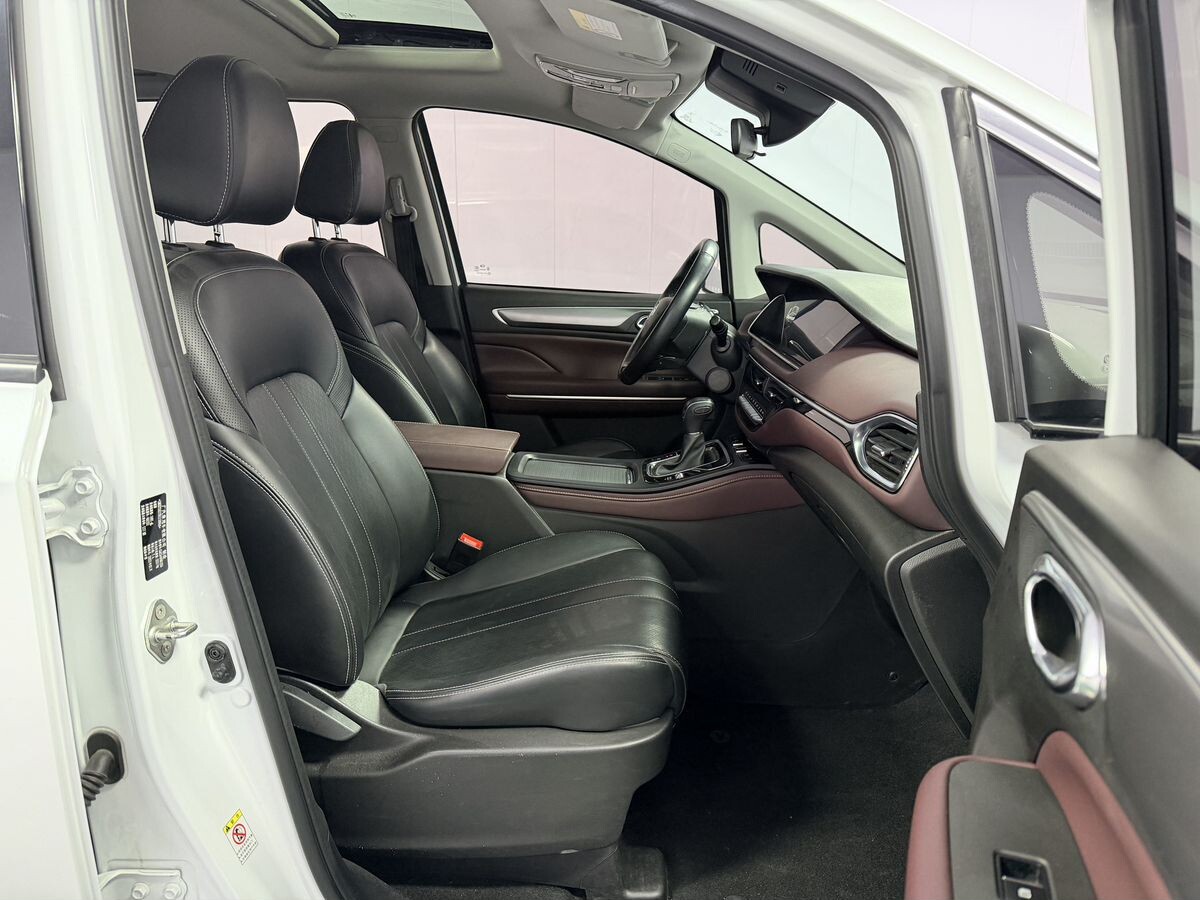 GAC Trumpchi M6 Pro 2022 - фото автомобиля