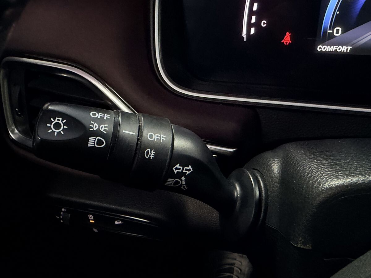 GAC Trumpchi M6 Pro 2022 - фото автомобиля