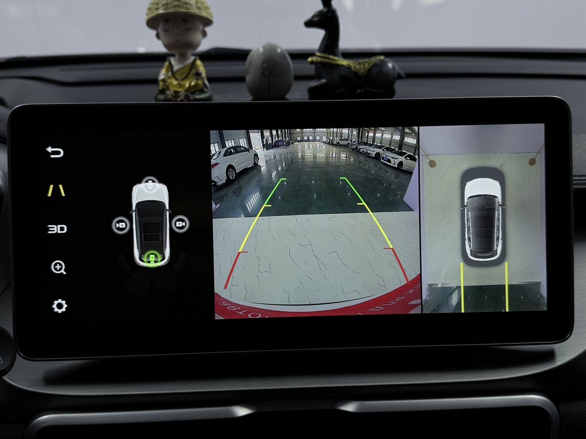 Geely Coolray 2021 - фото автомобиля