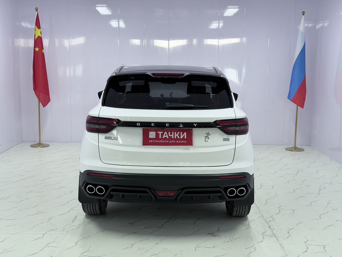 Geely Coolray 2021 - фото автомобиля