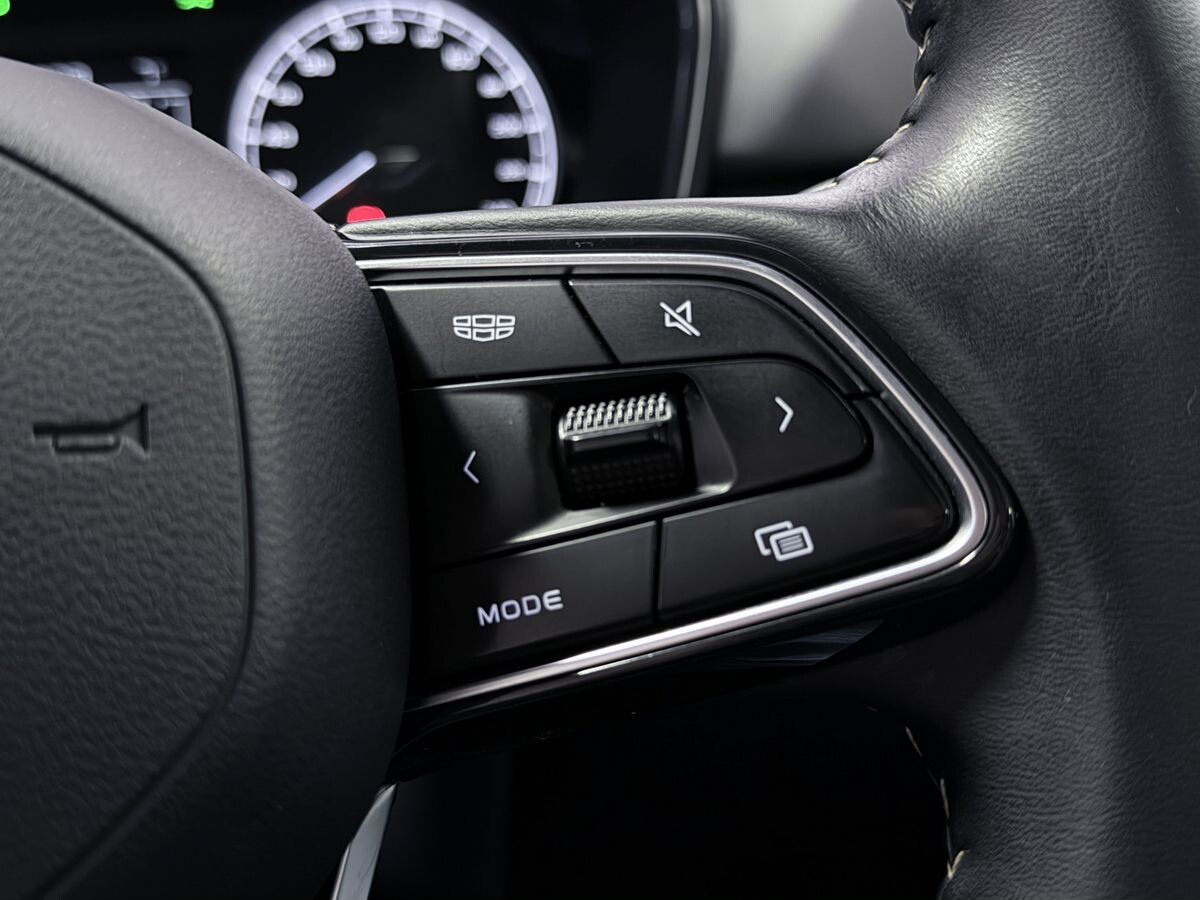 Geely Emgrand S 2022 - фото автомобиля