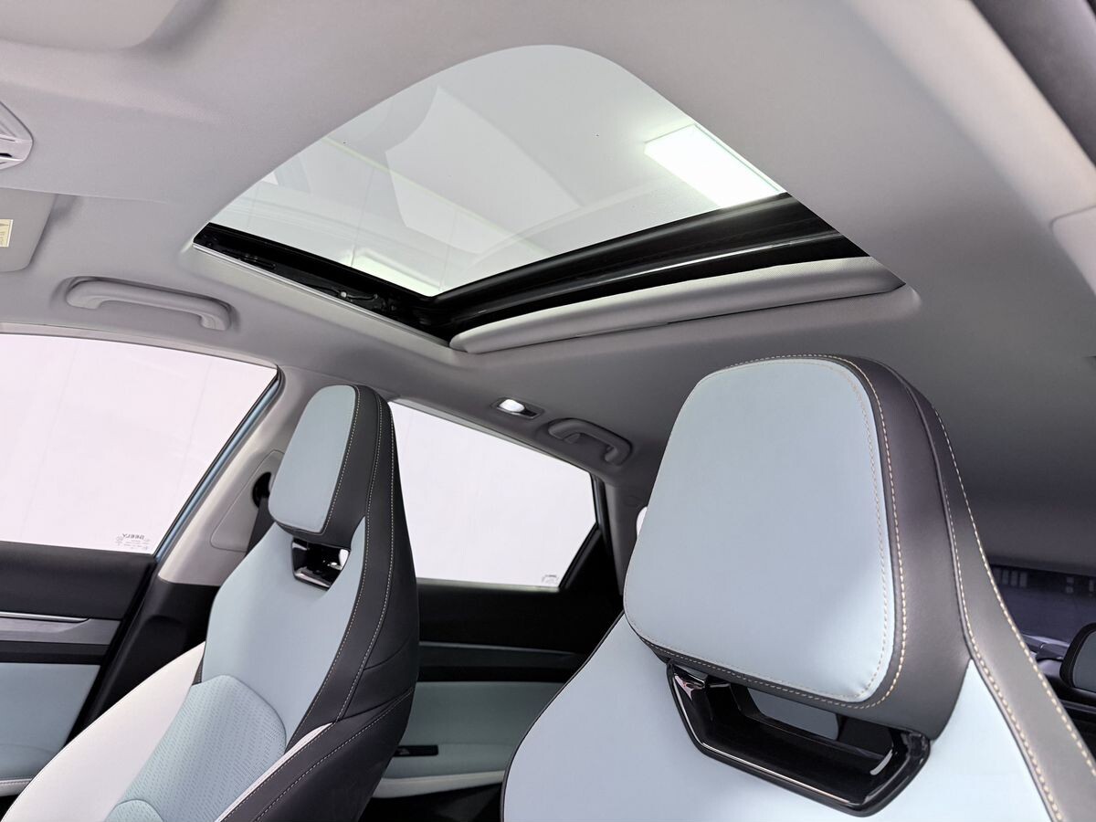 Geely Emgrand S 2022 - фото автомобиля