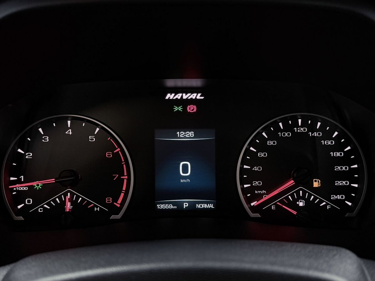 Haval M6 2023 - фото автомобиля