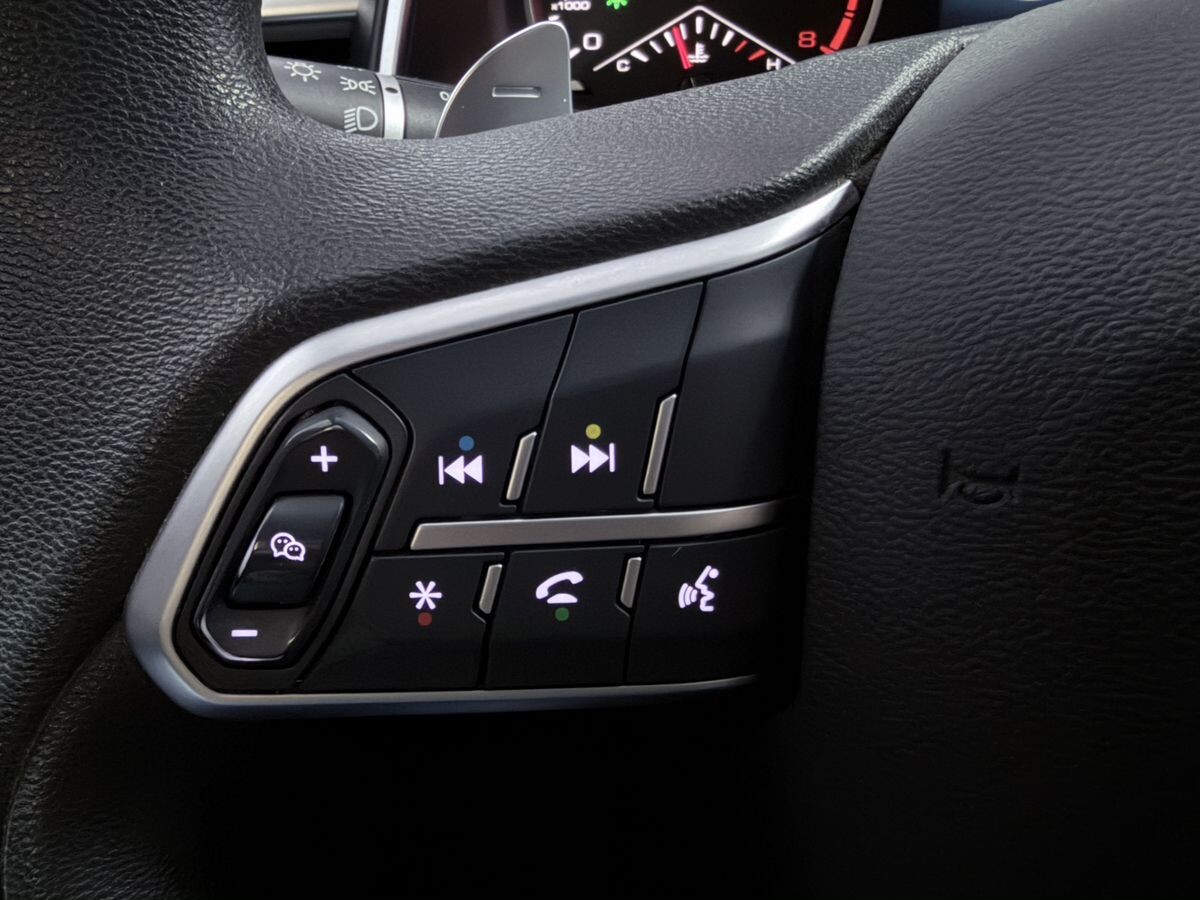 Haval M6 2023 - фото автомобиля