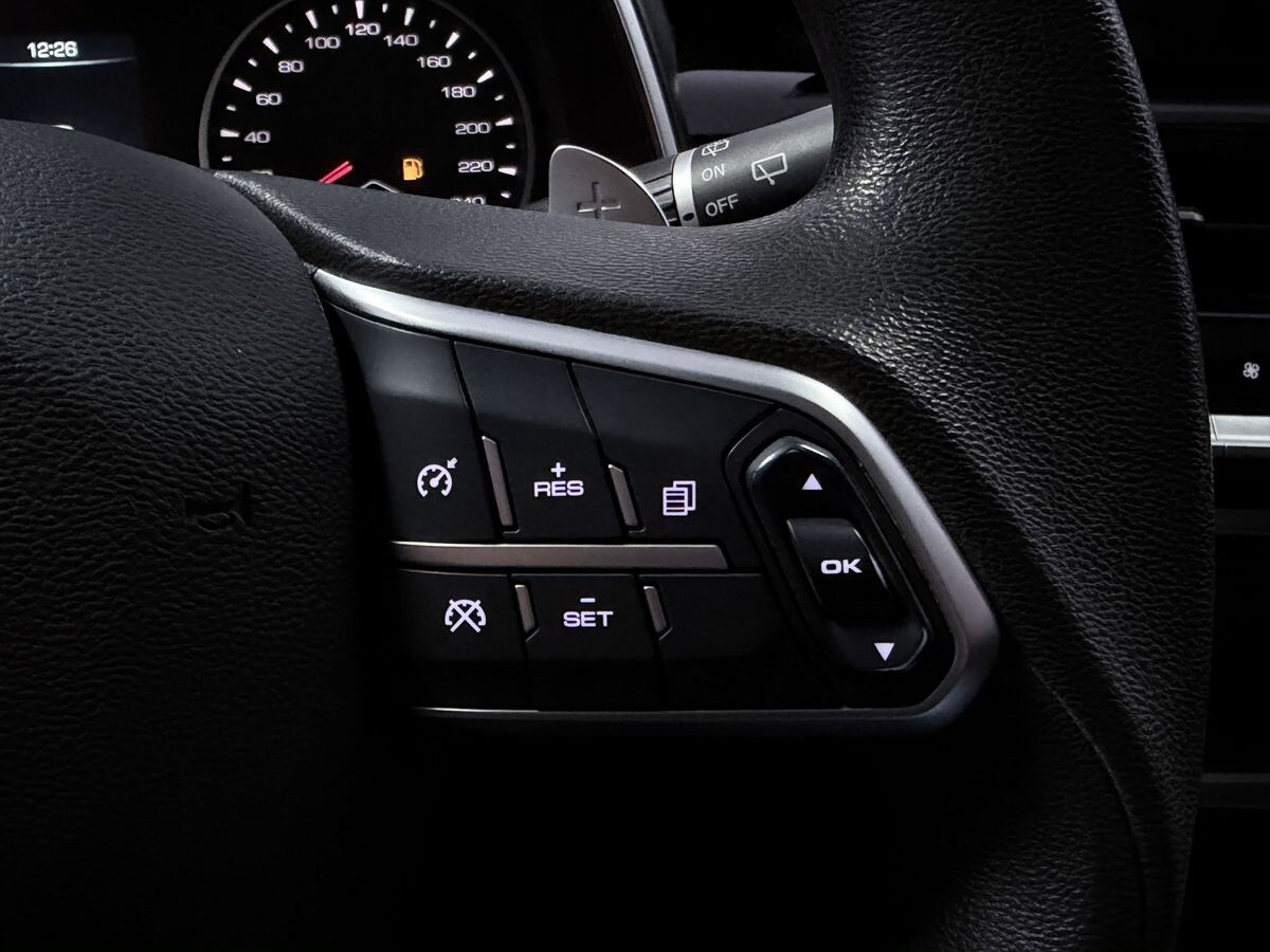 Haval M6 2023 - фото автомобиля