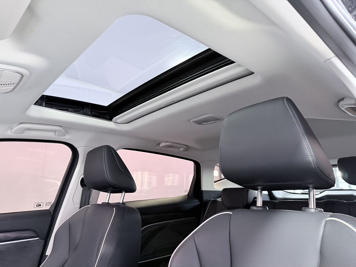 Haval M6 2023 - фото автомобиля