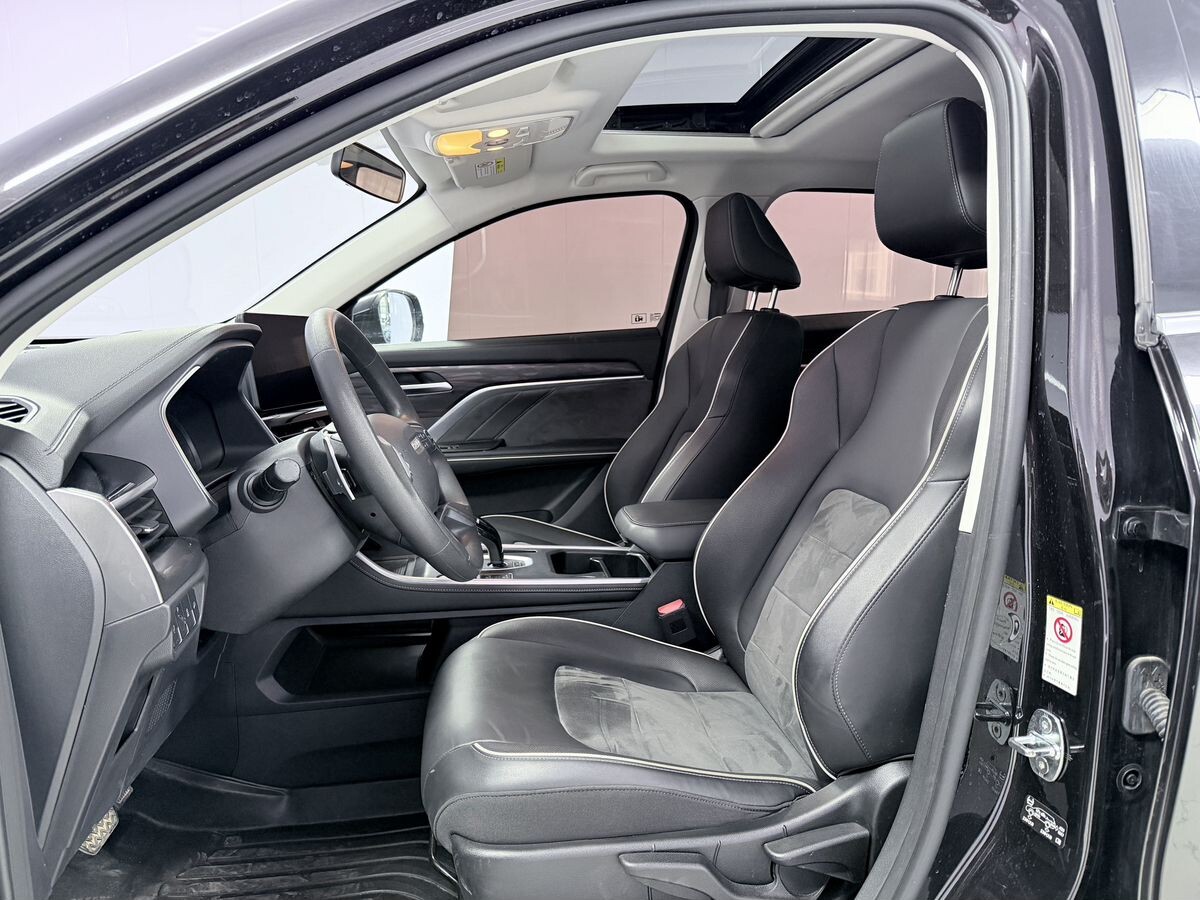 Haval M6 2023 - фото автомобиля