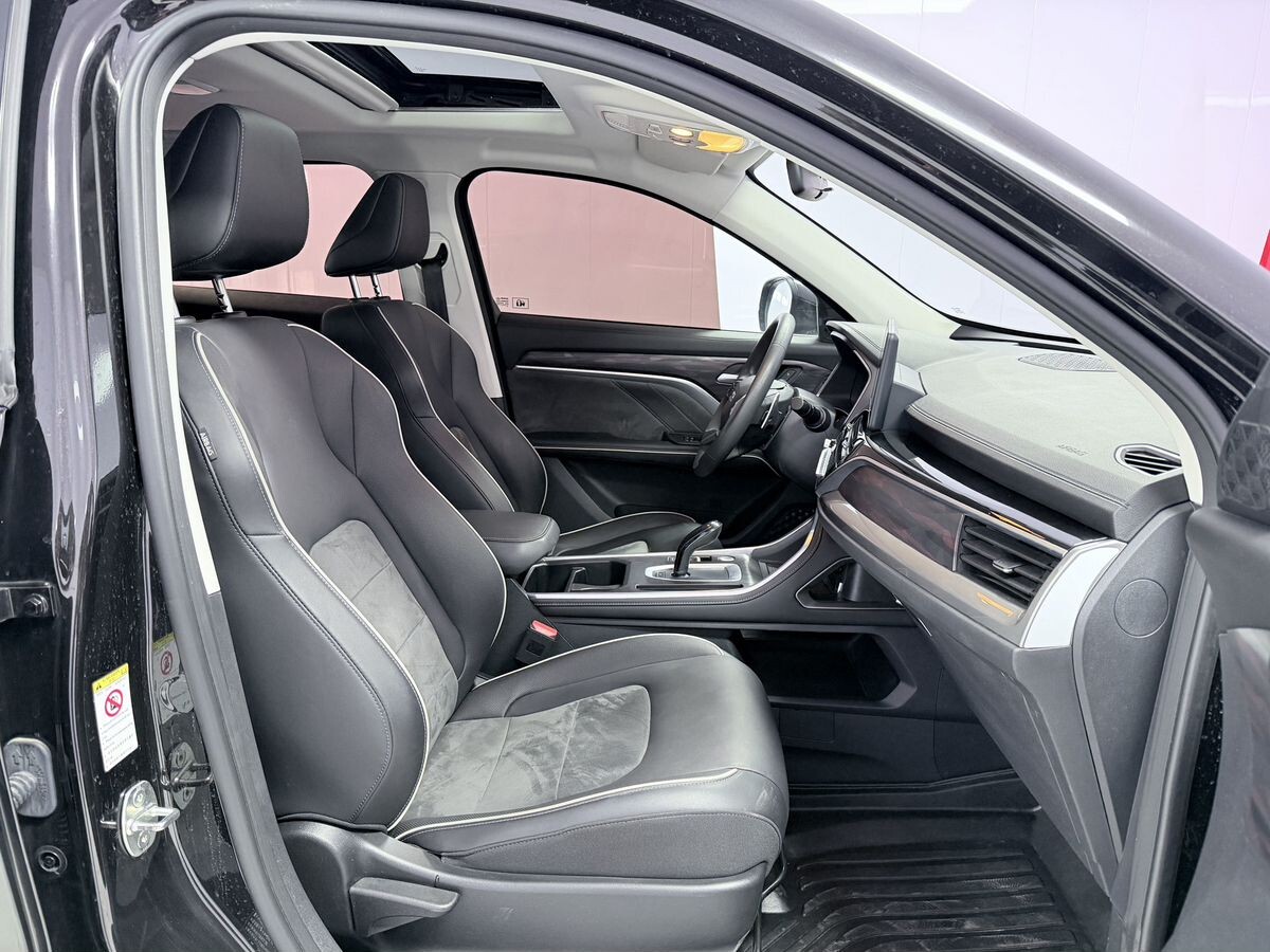 Haval M6 2023 - фото автомобиля