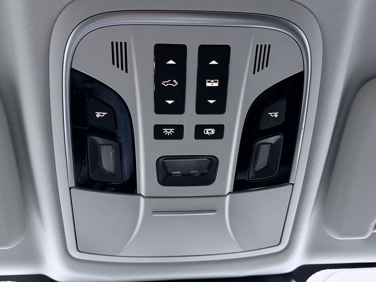 Haval M6 2022 - фото автомобиля