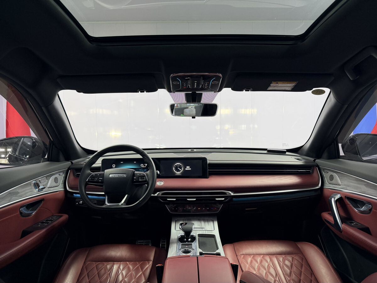 Jetour X70 Plus 2022 - фото автомобиля